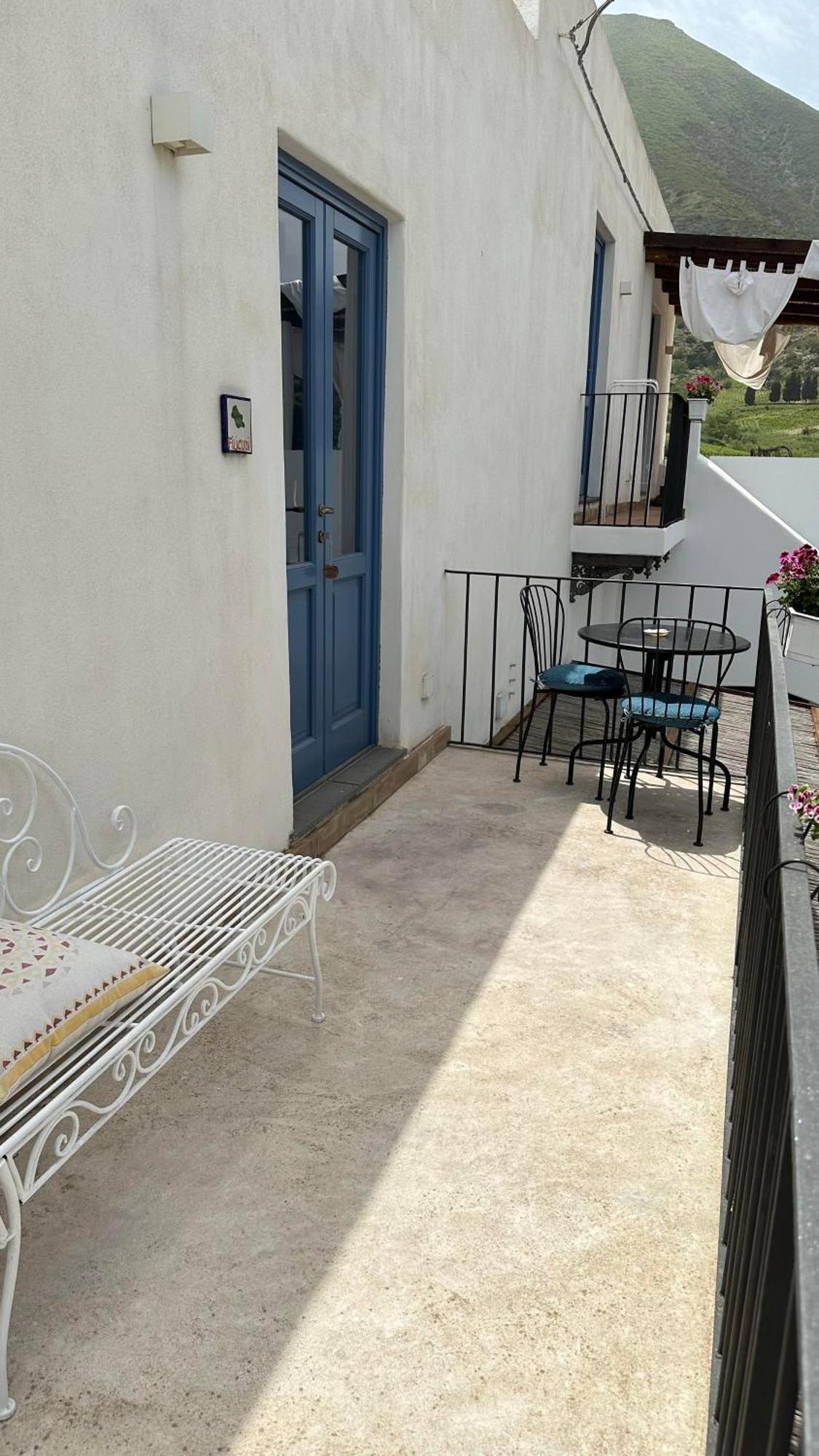 Le Sette Perle Hotel Malfa  Bagian luar foto