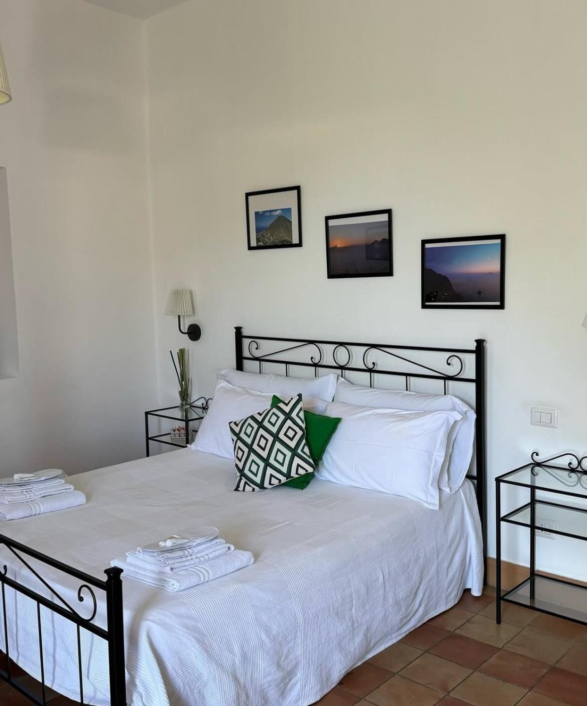 Le Sette Perle Hotel Malfa  Bagian luar foto